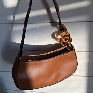 90’s Inspired Leather Shoulder Bag with Acrylic Chain Detail